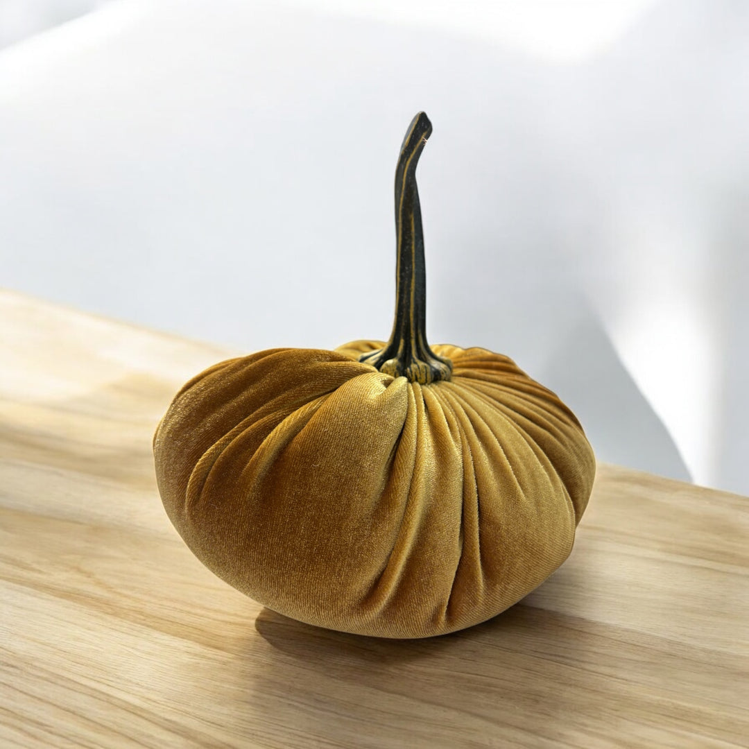 Luxe Velvet Pumpkin Extra Large - Gold