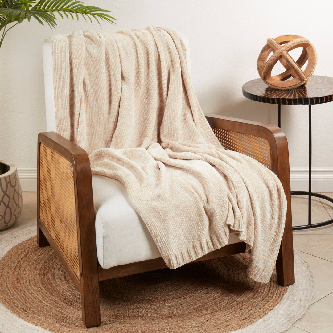 Warmth of Chenille Knit Throw: Oatmeal / 50"x60"
